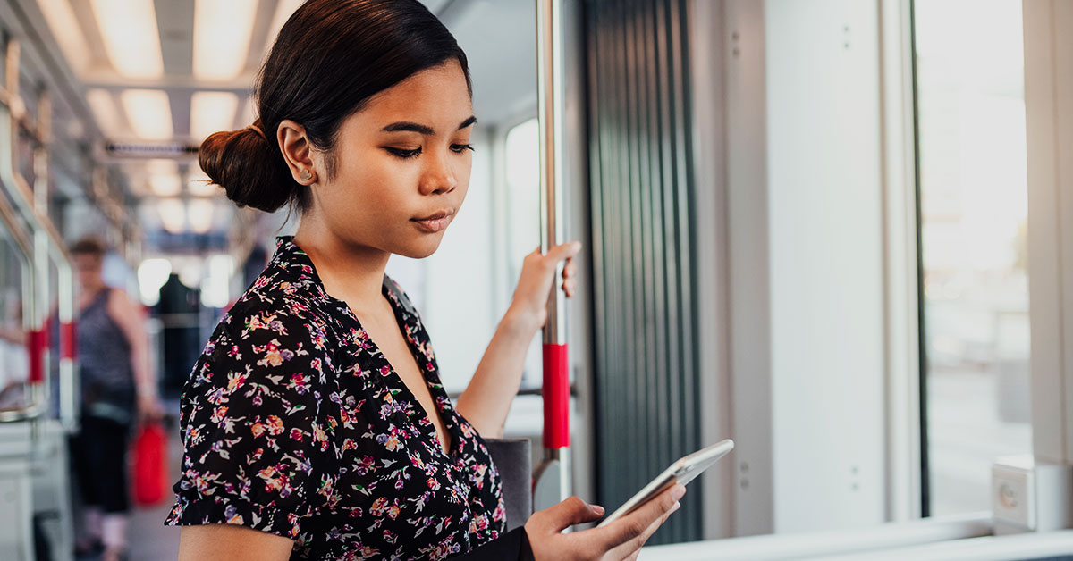 insight-communities-mobile-messaging